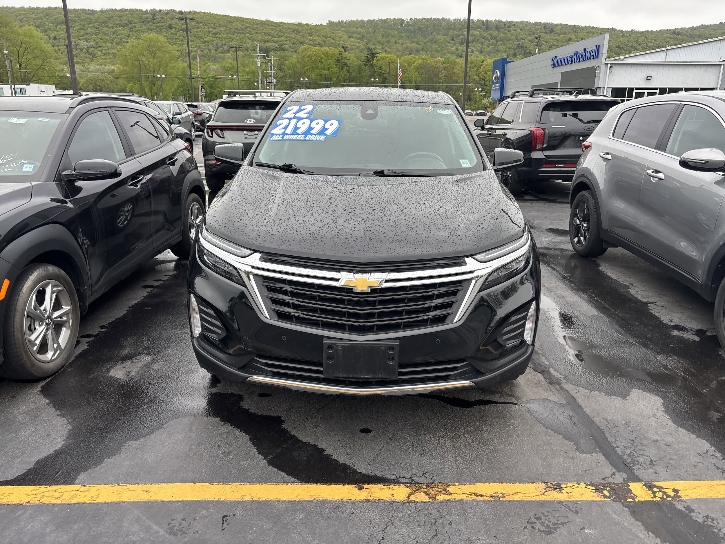 Used 2022 Chevrolet Equinox LT with VIN 3GNAXUEV6NL281721 for sale in Hornell, NY