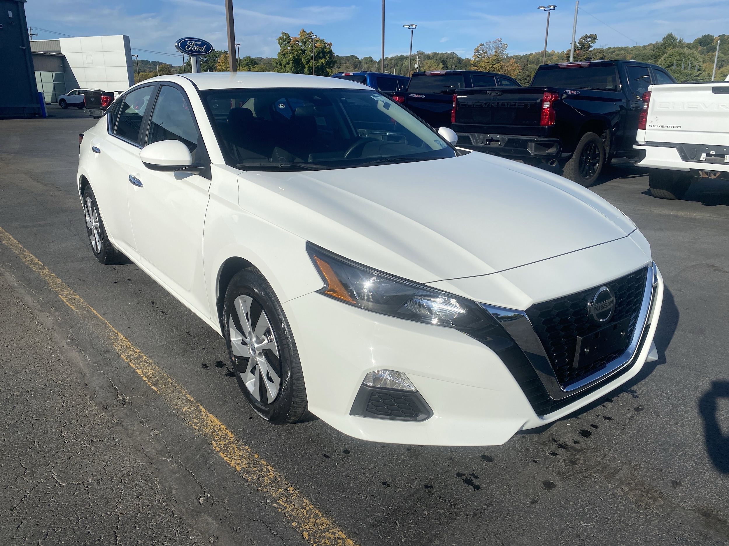 2022 Nissan Altima 2.5 S photo 3