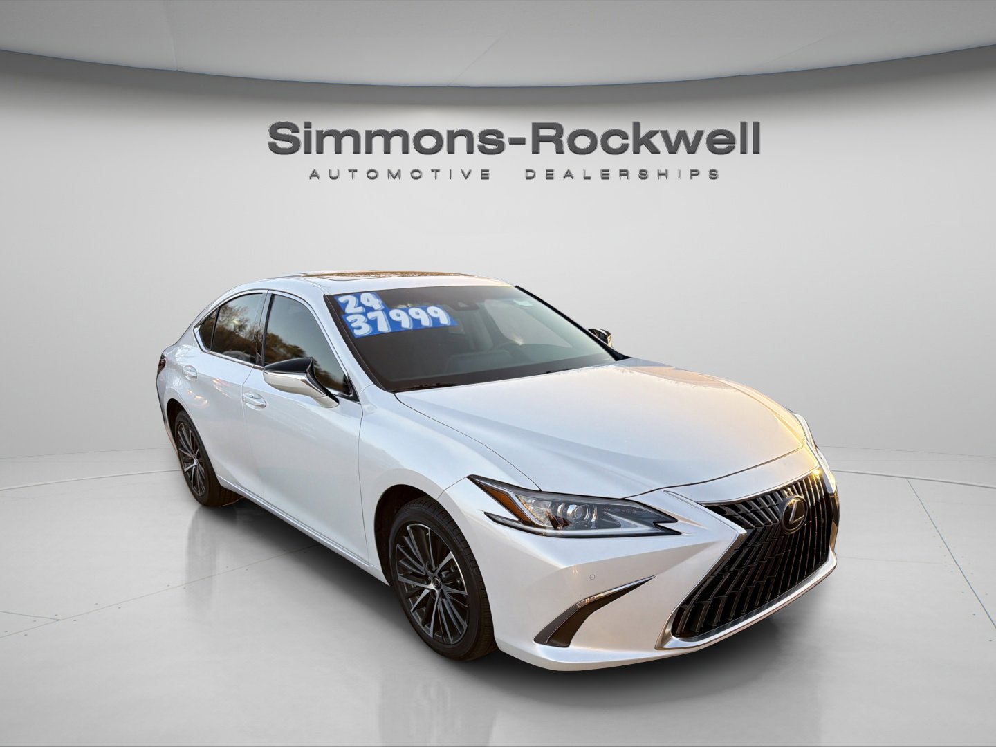 2024 Lexus ES 250 AWD photo 3