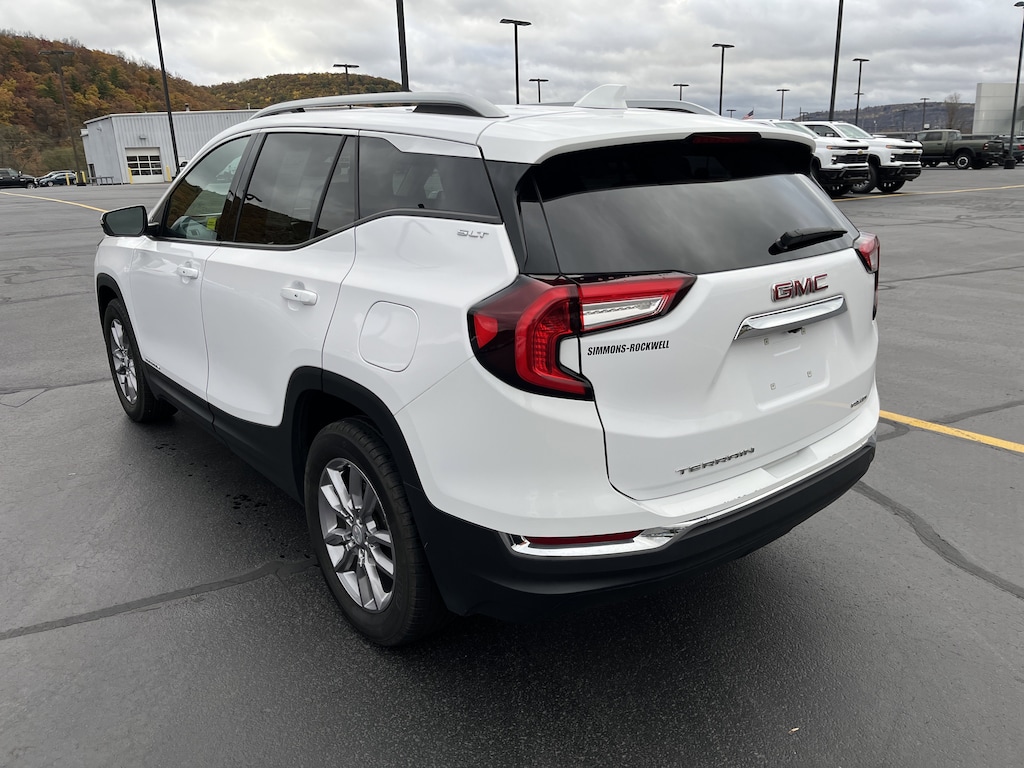 Used 2024 GMC Terrain SLT AWD  SLT