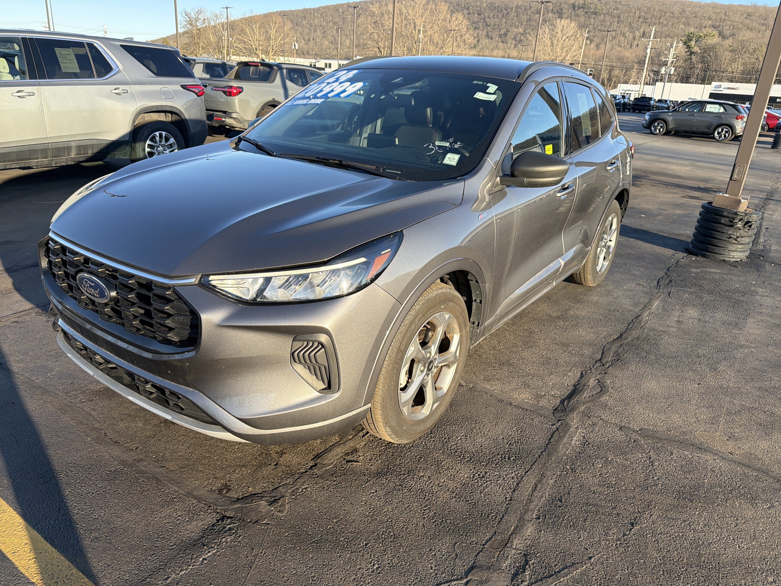 2024 Ford Escape ST-Line