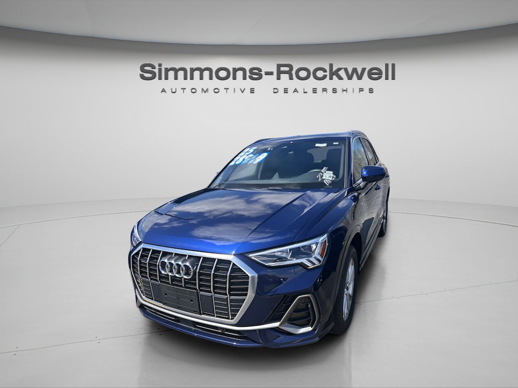 Used 2025 Audi Q3 S line Premium S line Premium 45 TFSI quattro