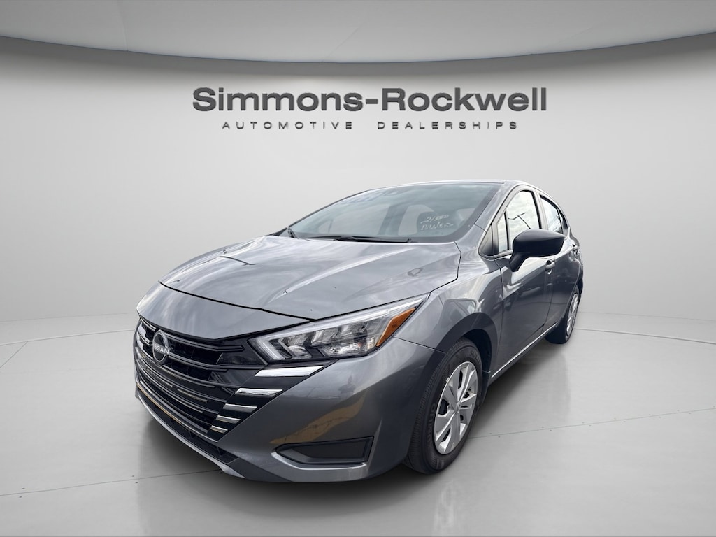 Used 2025 Nissan Versa S S CVT