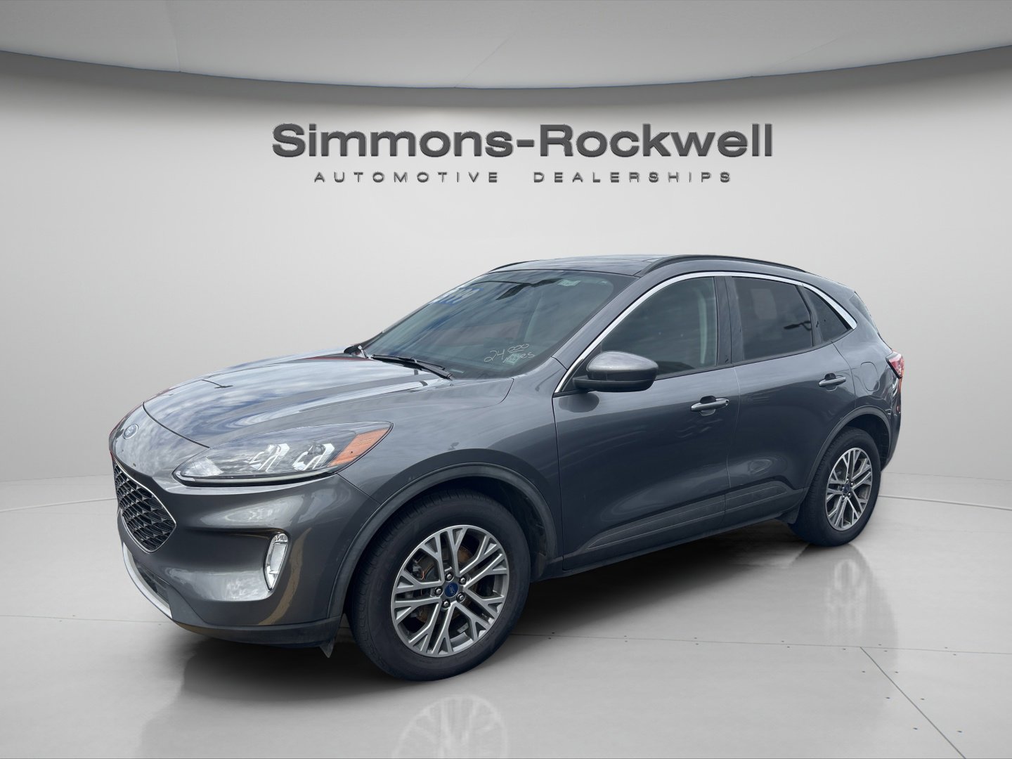 2022 Ford Escape SEL photo 2