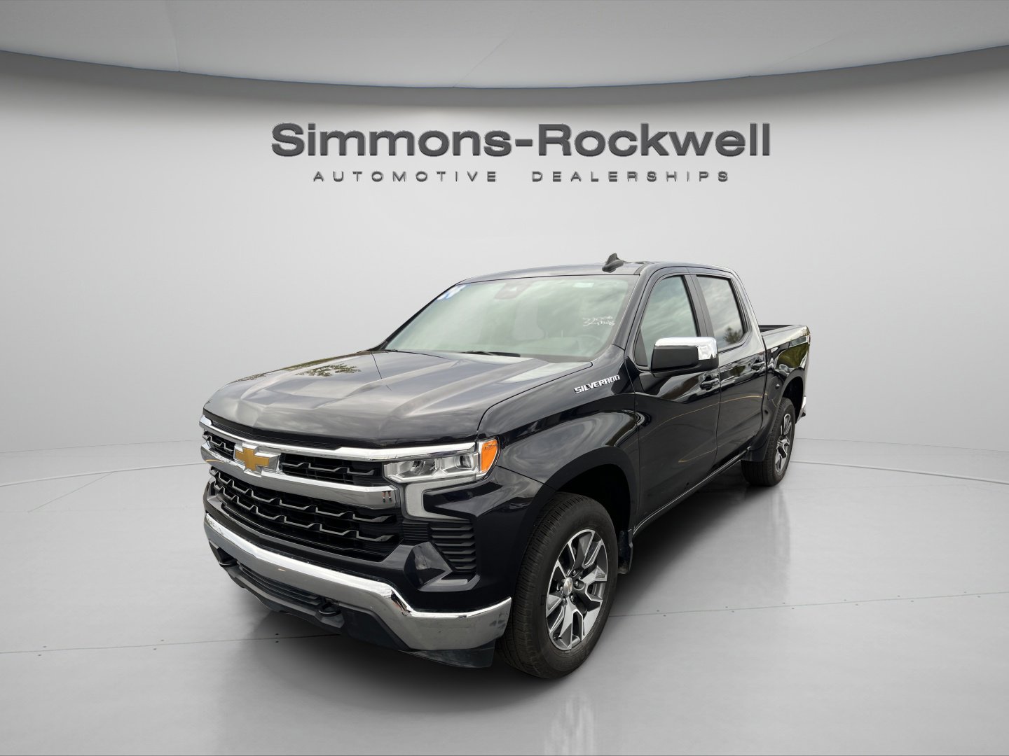 2024 Chevrolet Silverado 1500 LT's photo