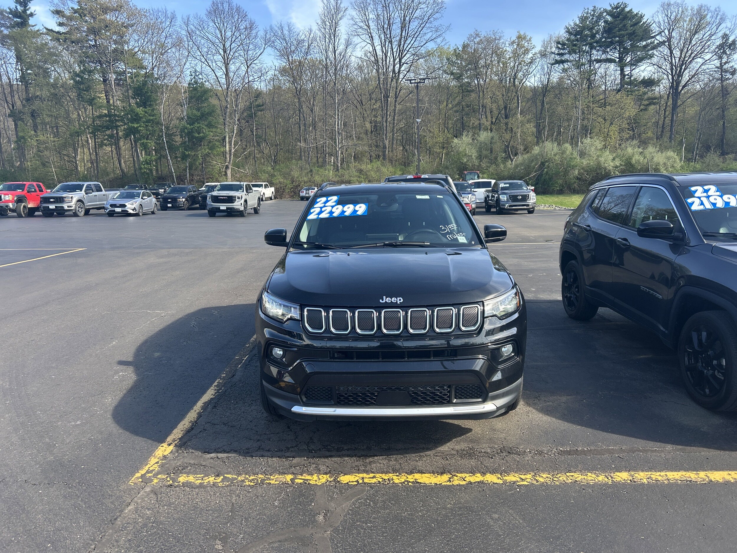 2022 Jeep Compass Limited photo 2