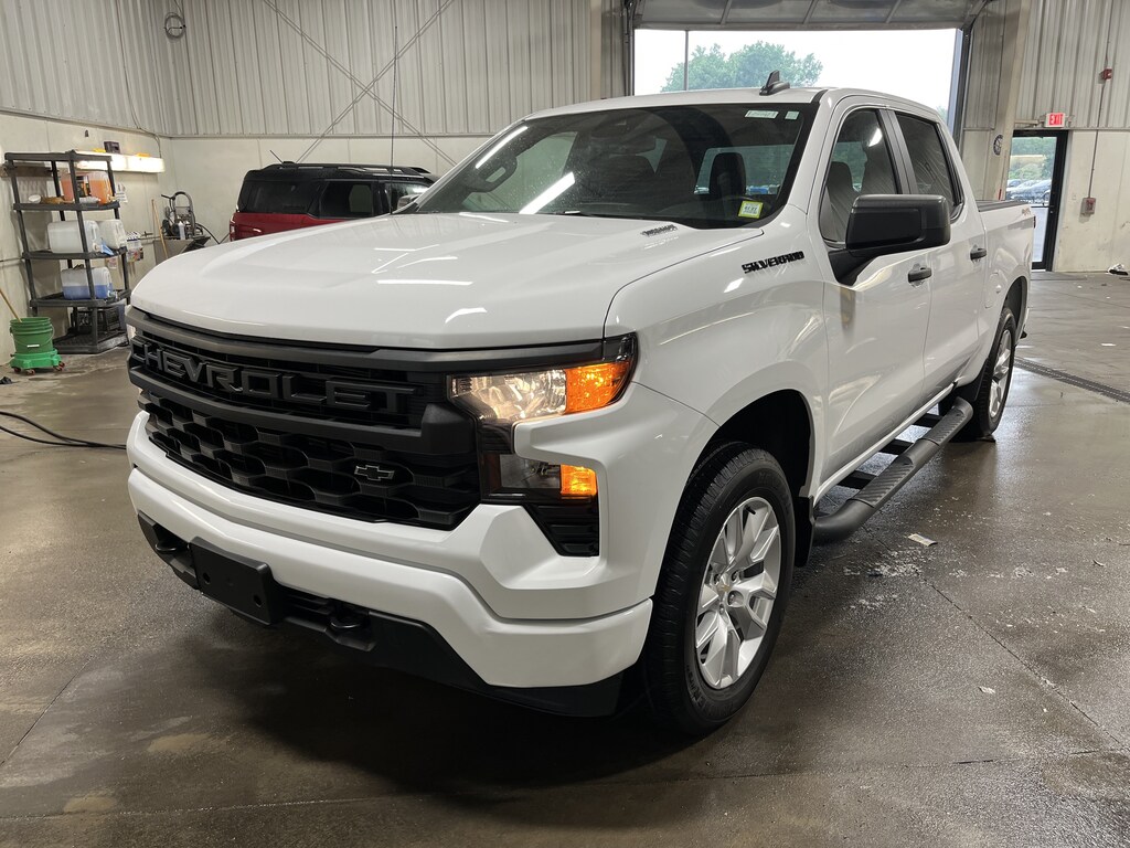 Used 2024 Chevrolet Silverado 1500 Custom 4WD Crew Cab 147 Custom