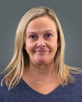 Staff member Susan Roy from ID_3faf78