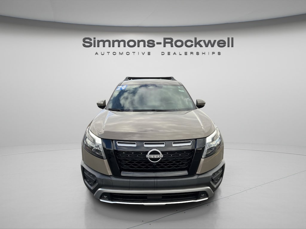 Used 2024 Nissan Pathfinder Rock Creek Rock Creek 4WD