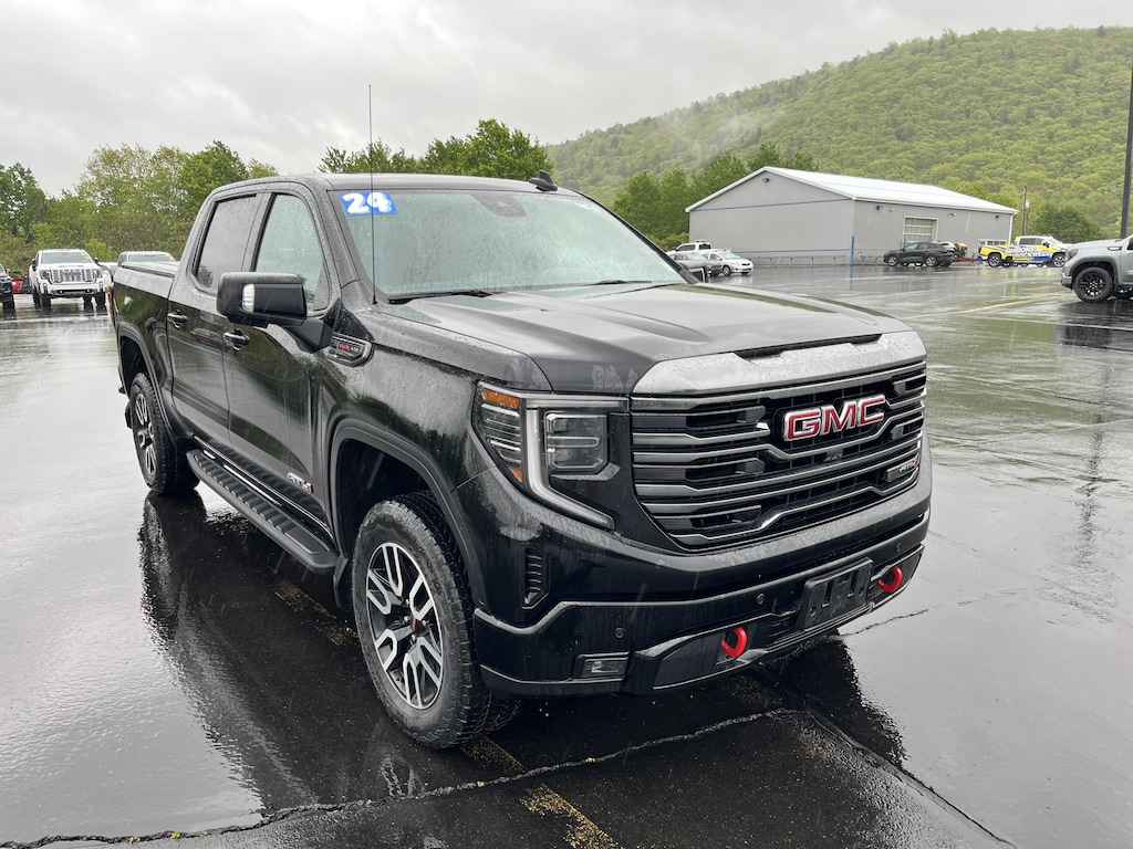 Certified 2024 GMC Sierra 1500 AT4 4WD Crew Cab 147 AT4