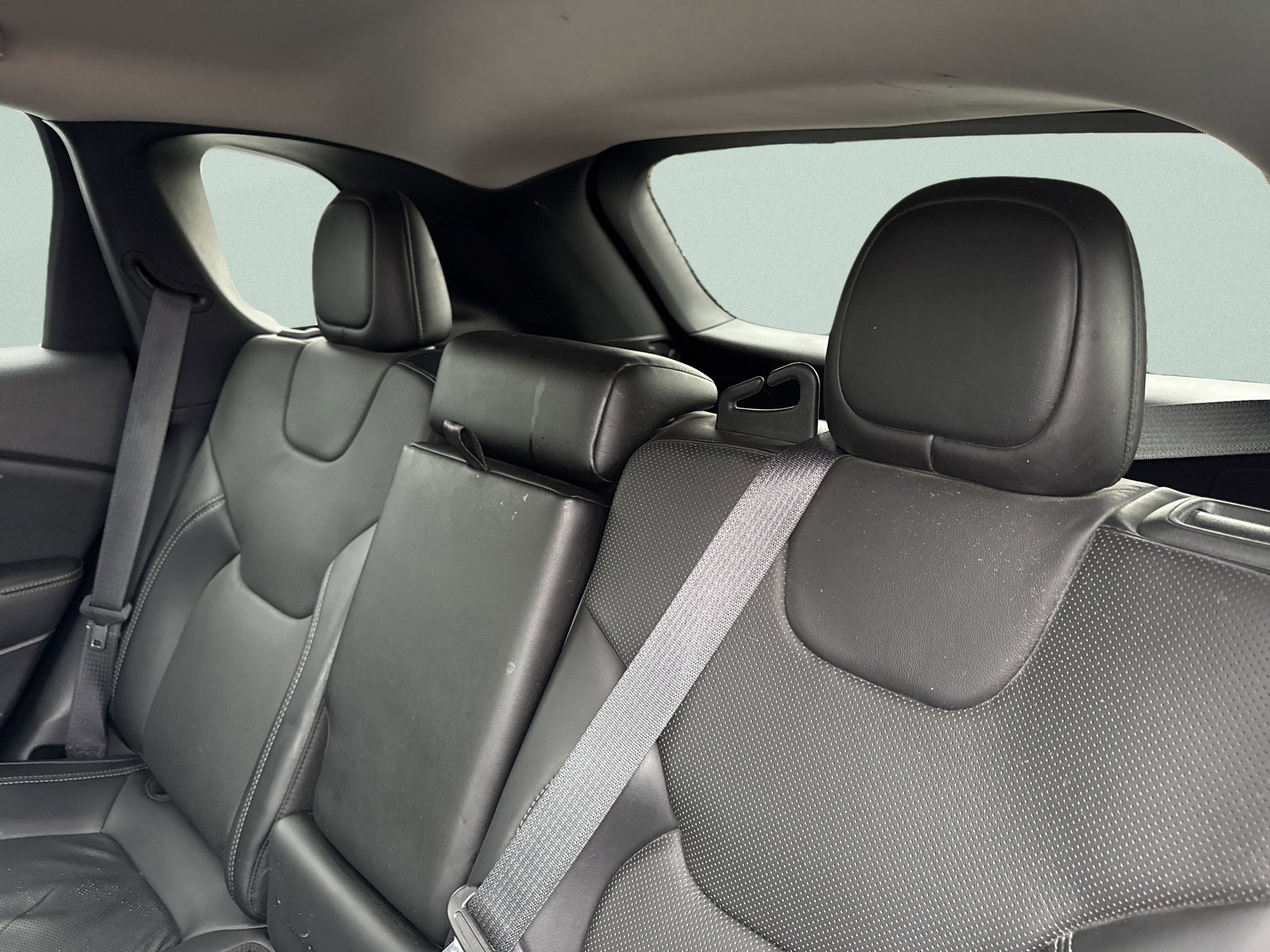 2022 Jeep Cherokee Latitude Lux - Photo 16