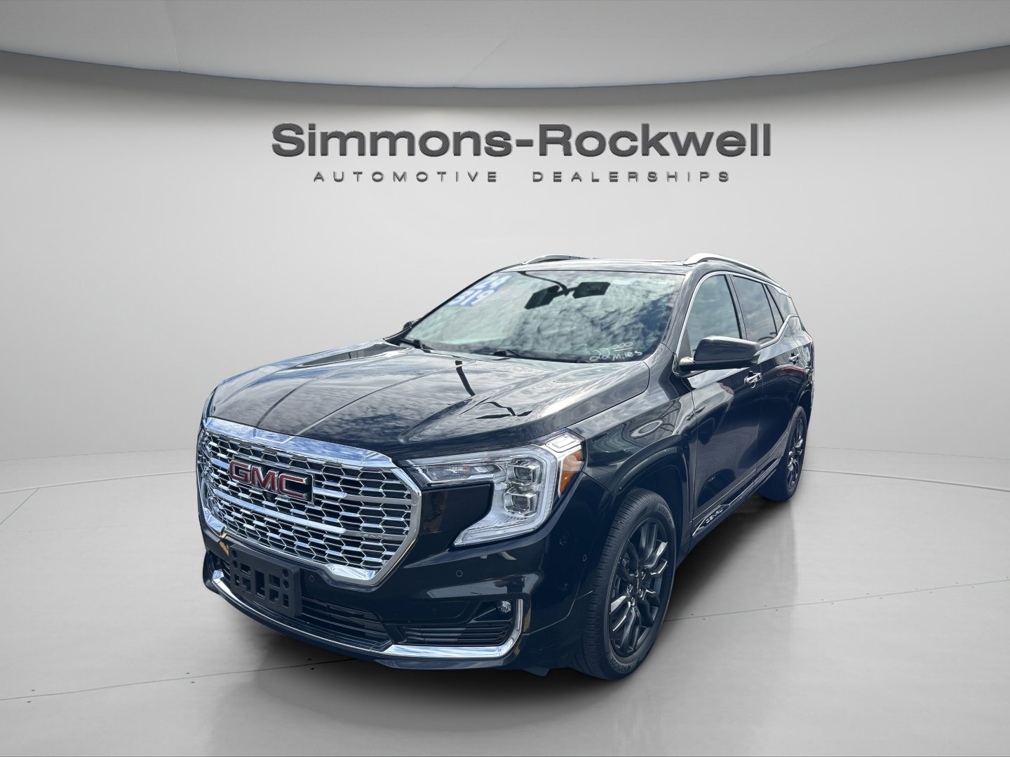2024 Gmc Terrain Denali photo 2