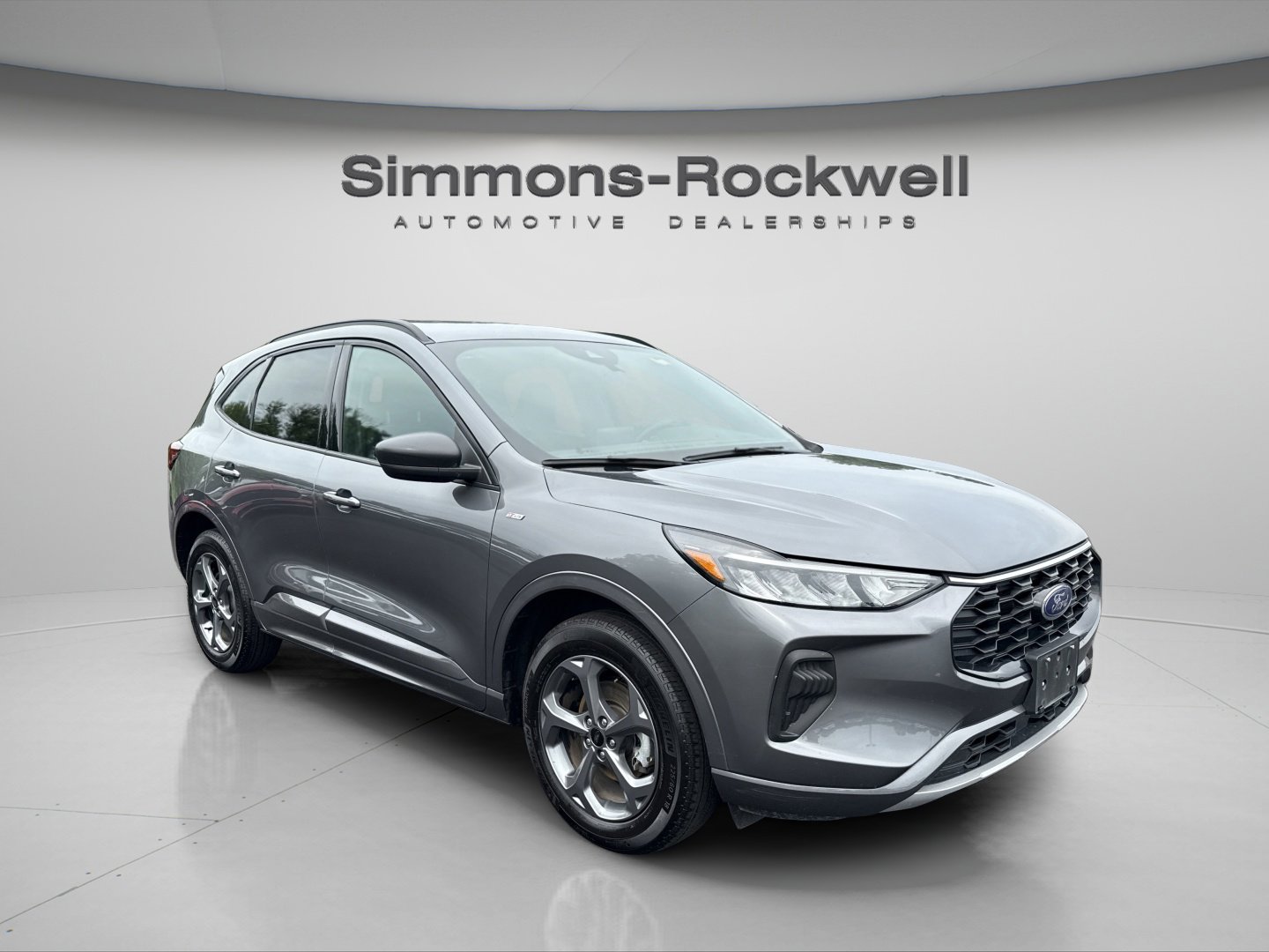 2024 Ford Escape ST-Line photo 2