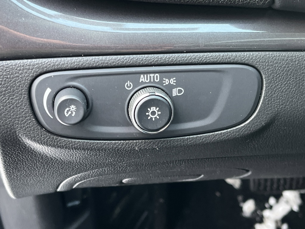 Certified 2019 Buick Encore Preferred AWD Preferred