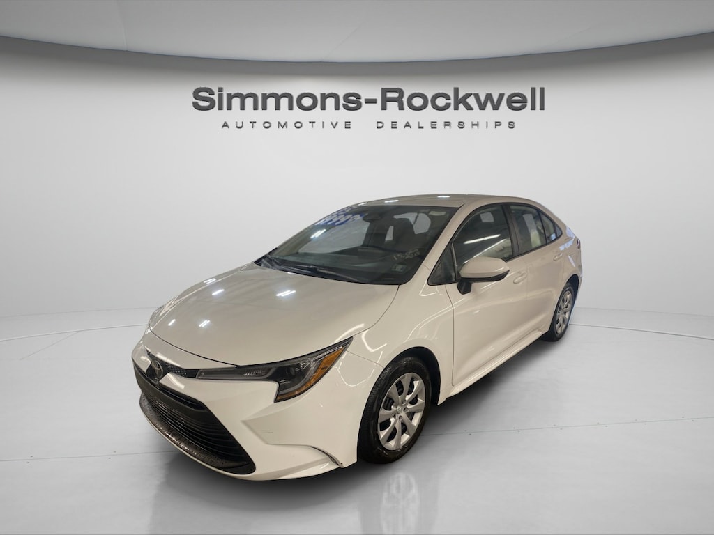 Used 2025 Toyota Corolla LE LE CVT