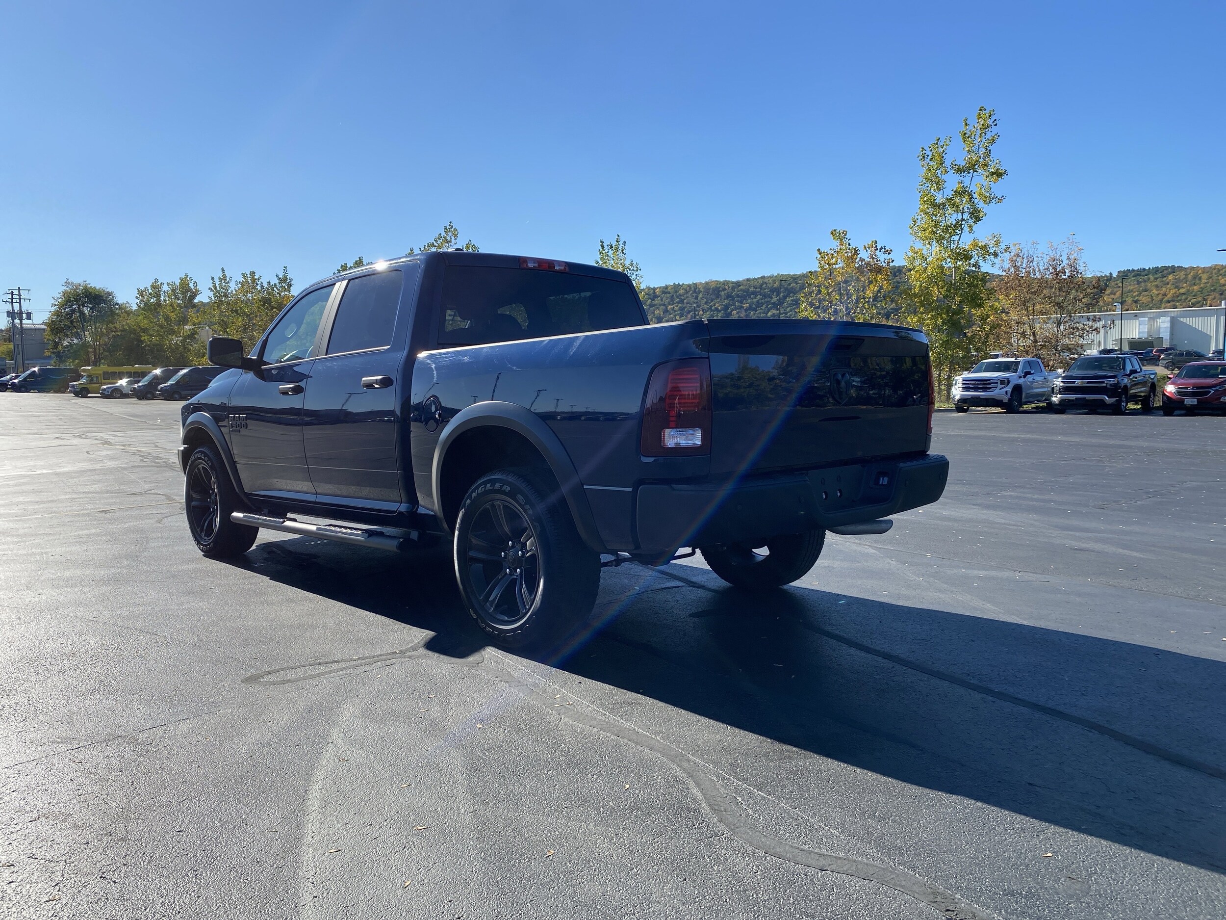 2023 Ram 1500 Classic Warlock photo 3