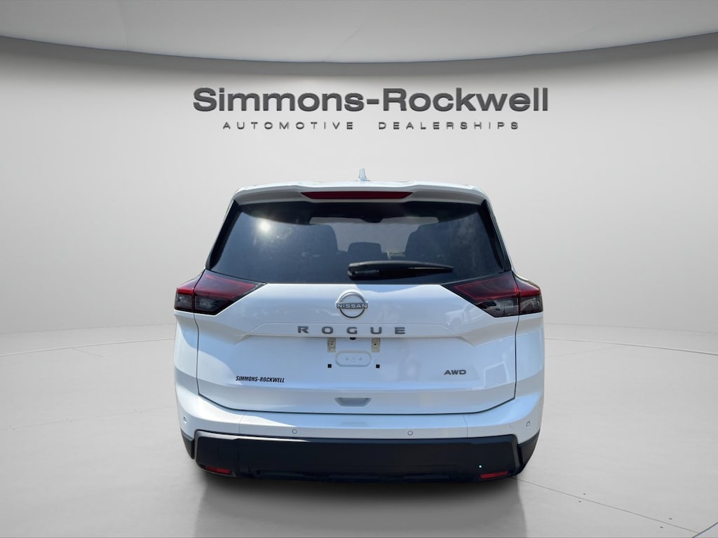 Used 2025 Nissan Rogue SV AWD SV