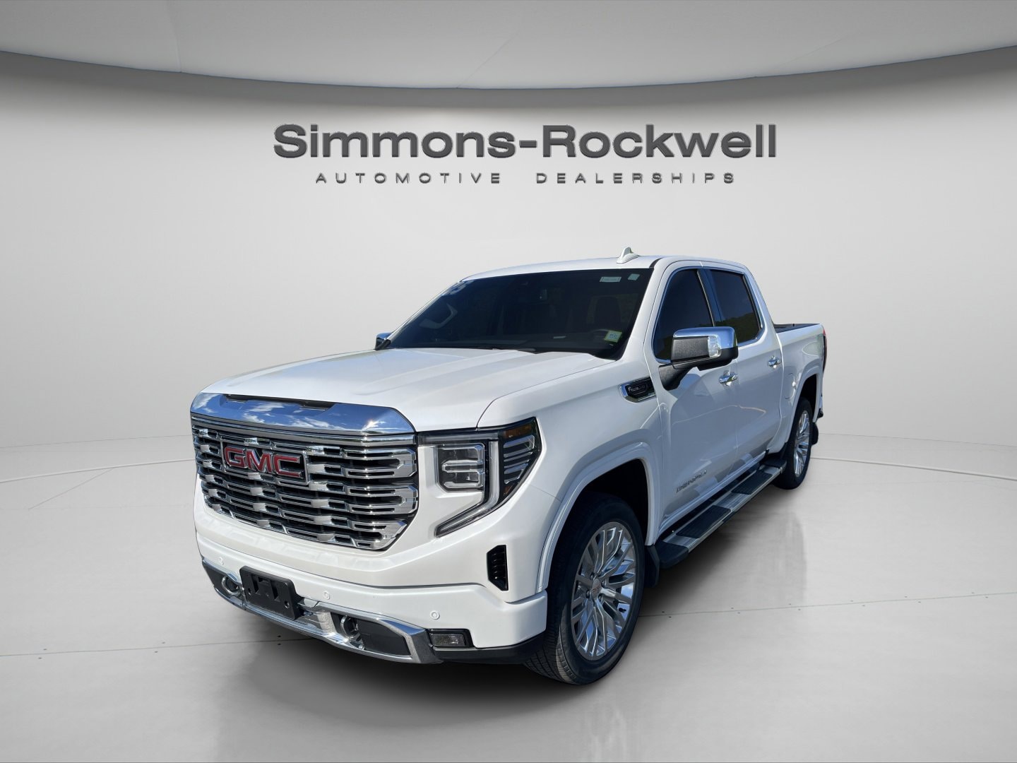 2025 GMC Sierra 4WD Crew Cab Short Box Denali's photo