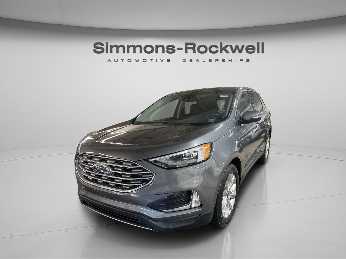 2024 Ford Edge Titanium's photo