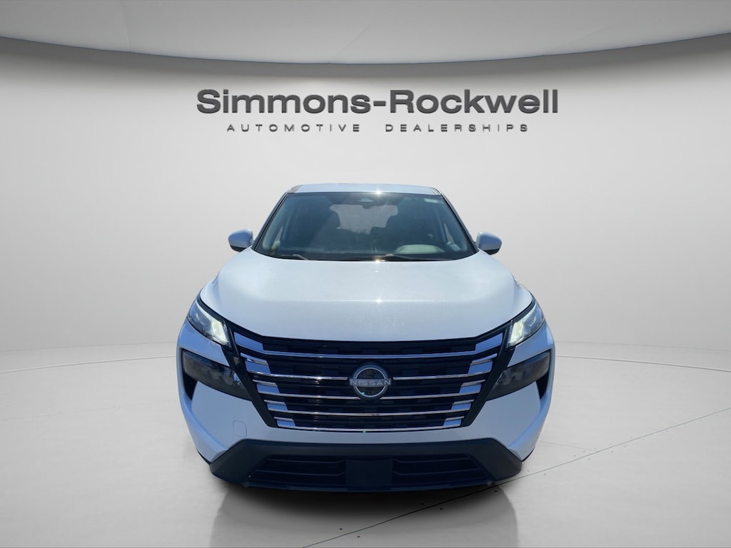 Used 2024 Nissan Rogue SV AWD SV