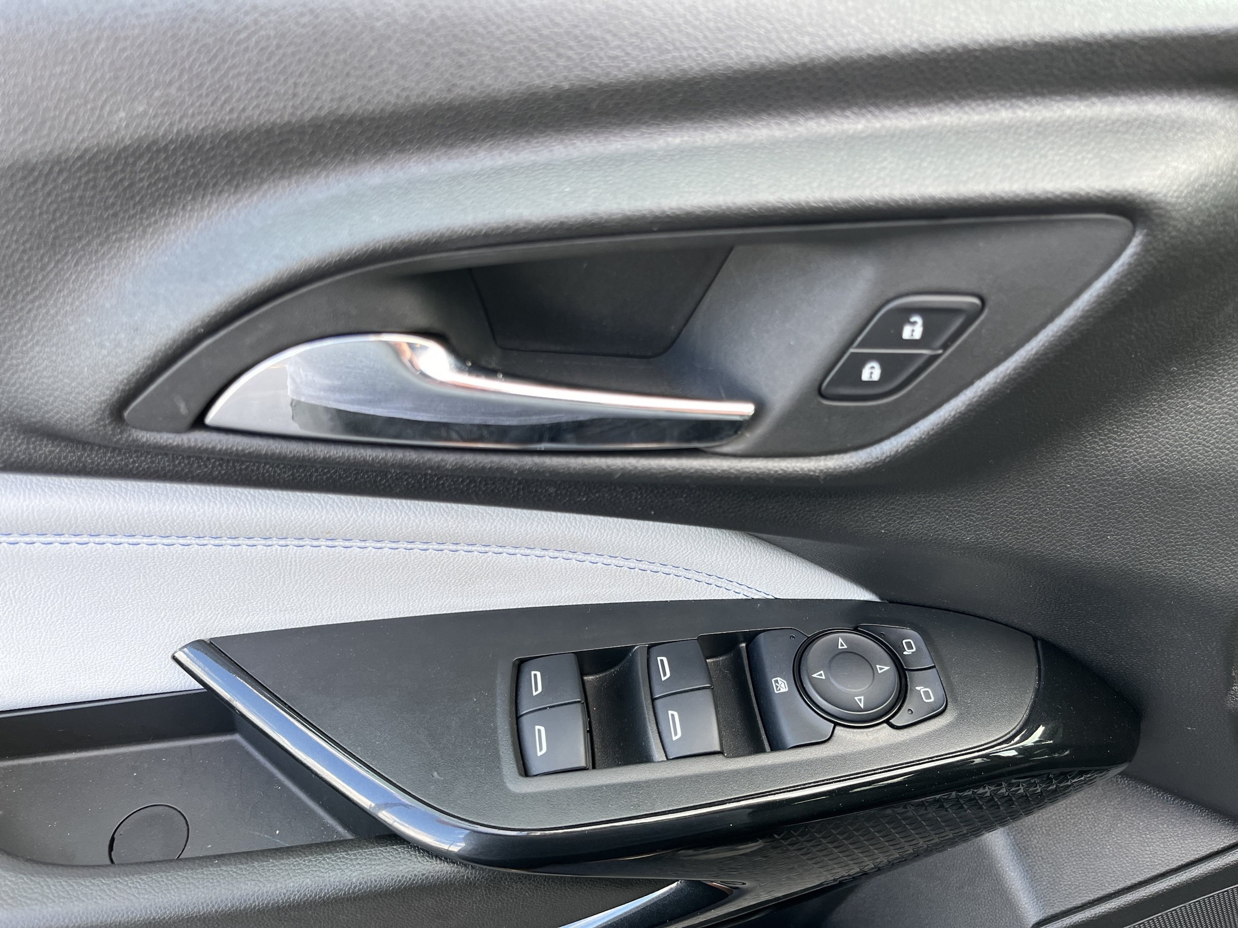 2024 Chevrolet Trax LT - Photo 16