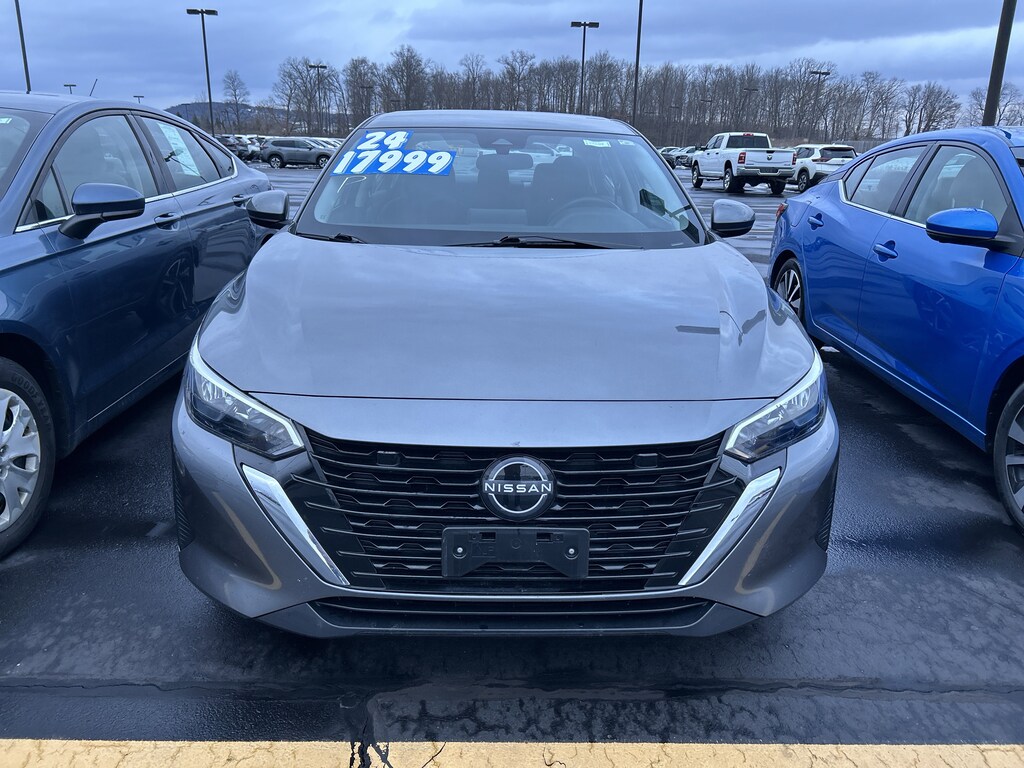 Used 2024 Nissan Sentra SV SV CVT