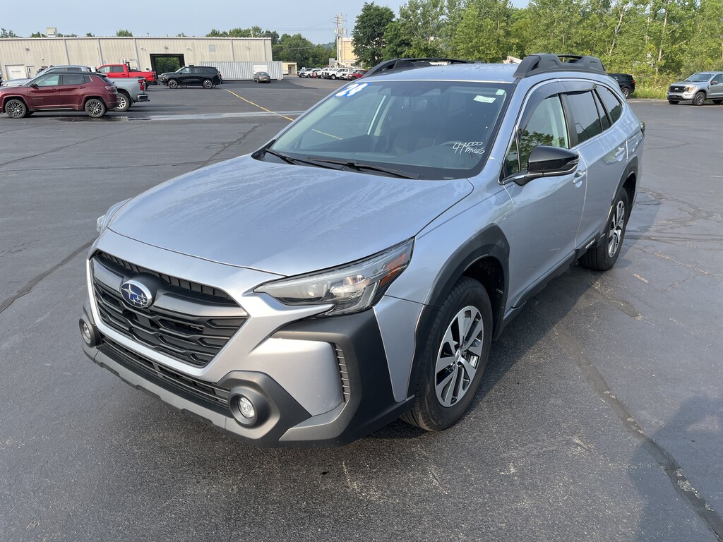 Used 2024 Subaru Outback Premium Premium AWD