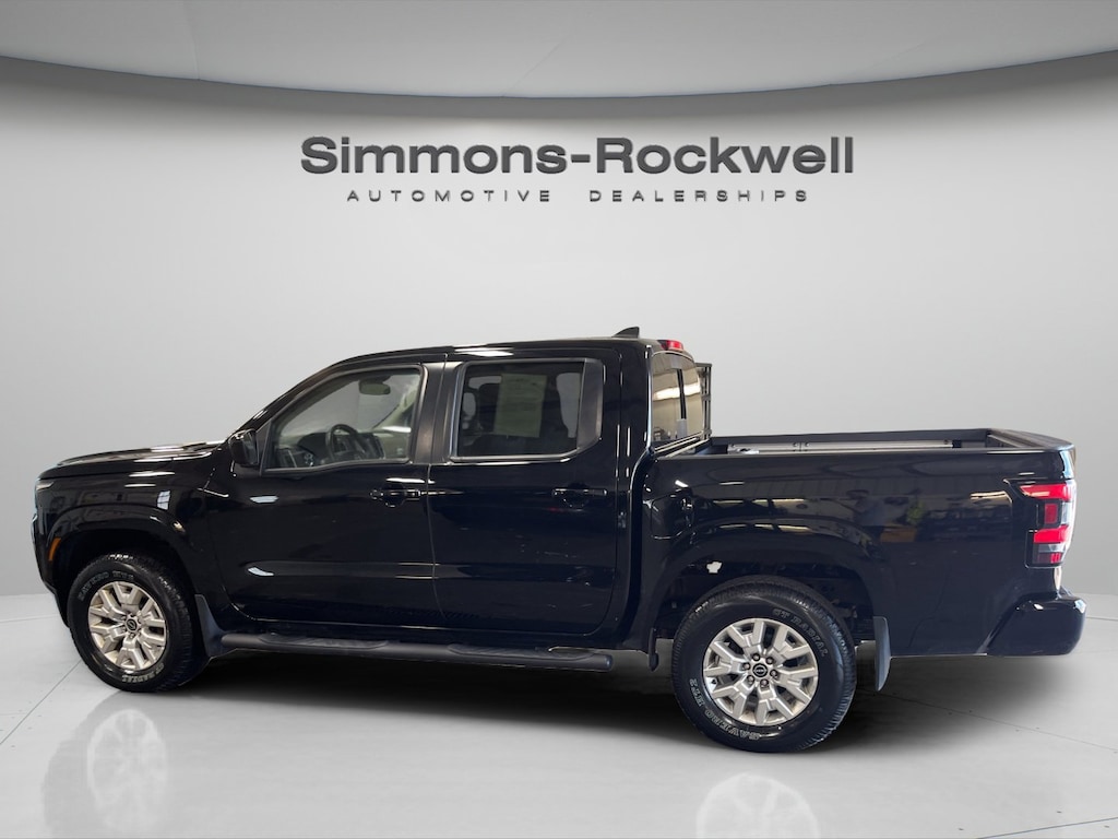 Used 2023 Nissan Frontier SV Crew Cab 4x4 SV Auto