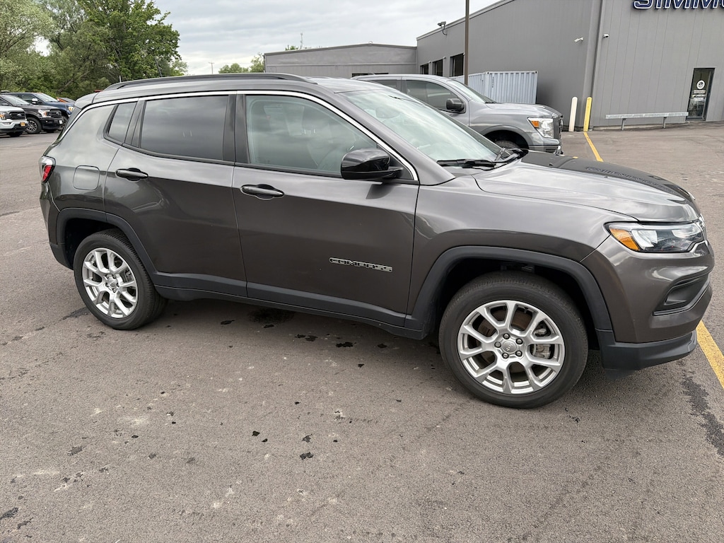 Used 2023 Jeep Compass Latitude Lux Latitude Lux 4x4