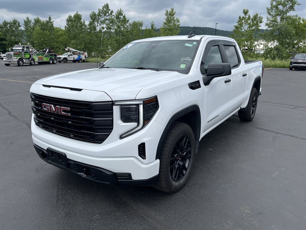Used 2024 GMC Sierra 1500 Pro 4WD Crew Cab 147 Pro