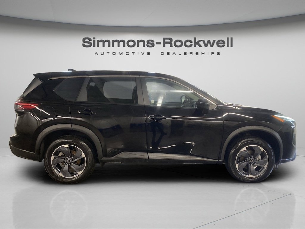 Used 2024 Nissan Rogue SV AWD SV