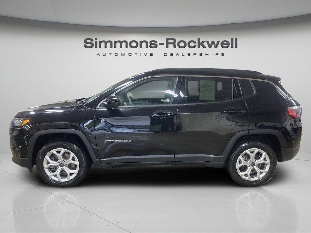Used 2025 Jeep Compass Latitude Latitude 4x4