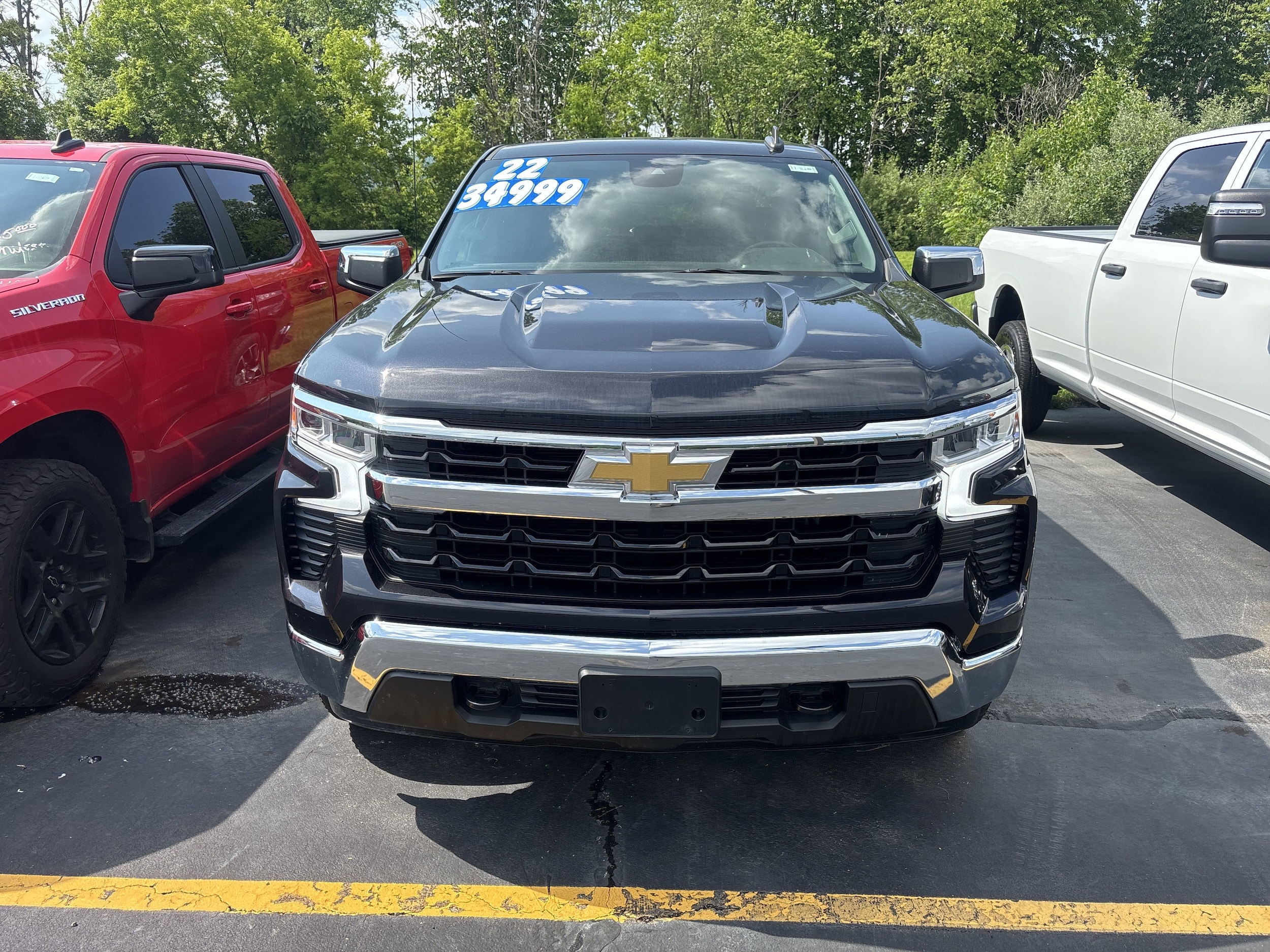 Used 2022 Chevrolet Silverado 1500 LT with VIN 1GCPDKEKXNZ594690 for sale in Hornell, NY