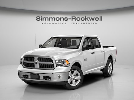 2023 Ram 1500 Classic SLT SLT 4x4 Crew Cab 57 Box