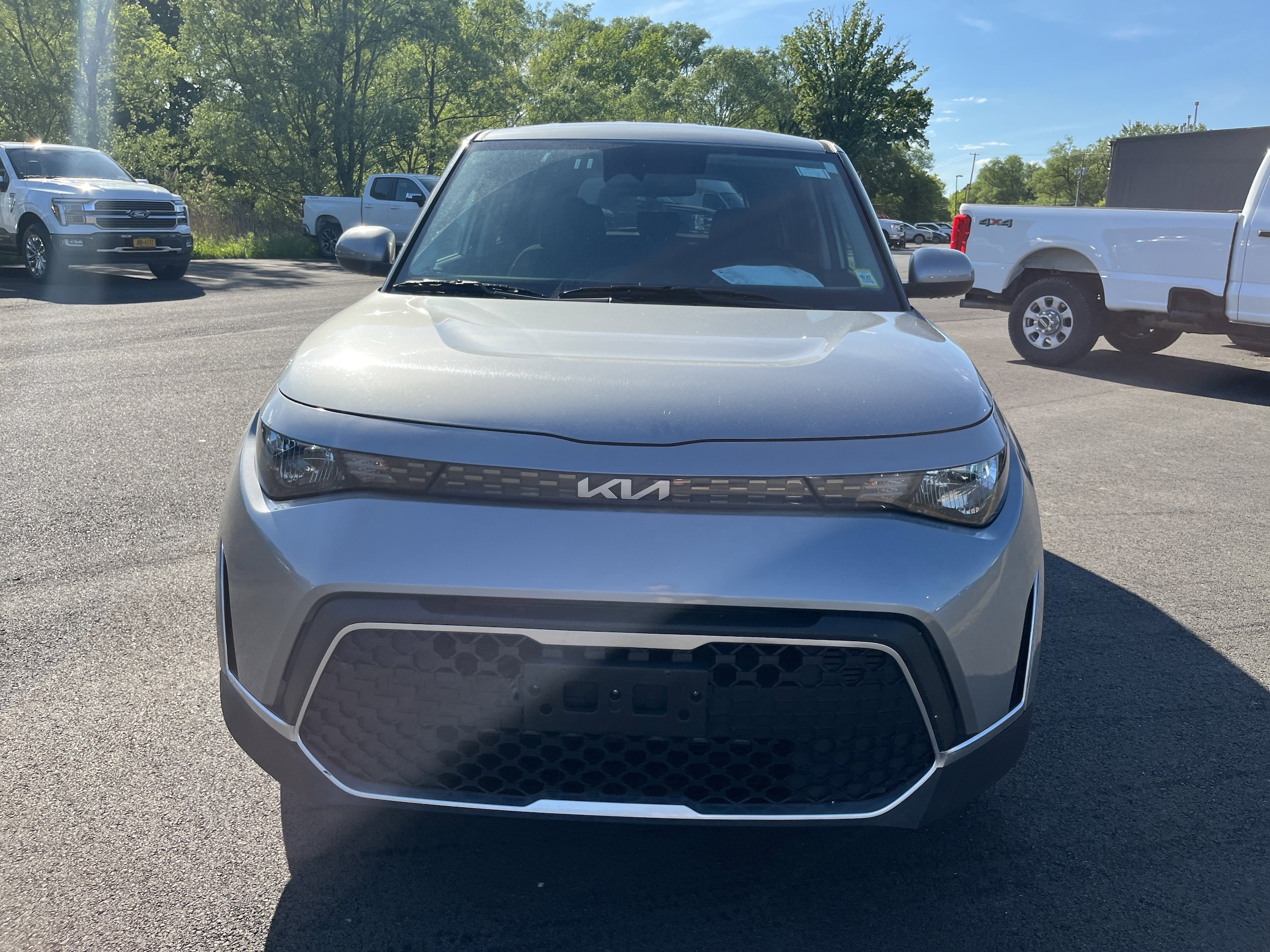 2025 Kia Soul 2.0L LX IVT's photo