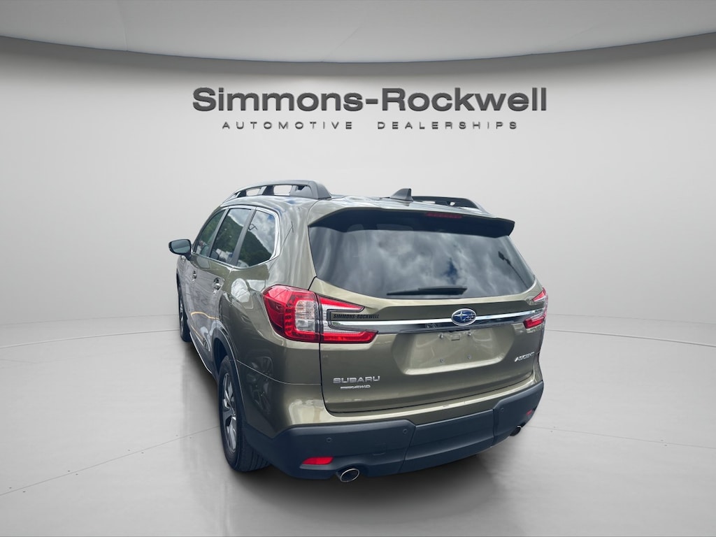 Used 2025 Subaru Ascent Premium Premium 7-Passenger