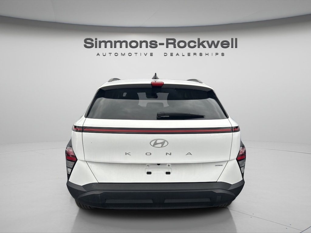 Used 2025 Hyundai Kona SEL SEL AWD