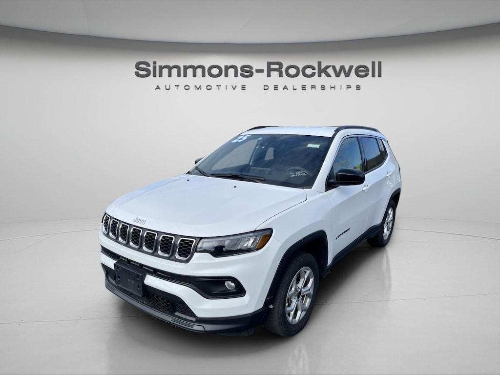 Used 2025 Jeep Compass Latitude Latitude 4x4