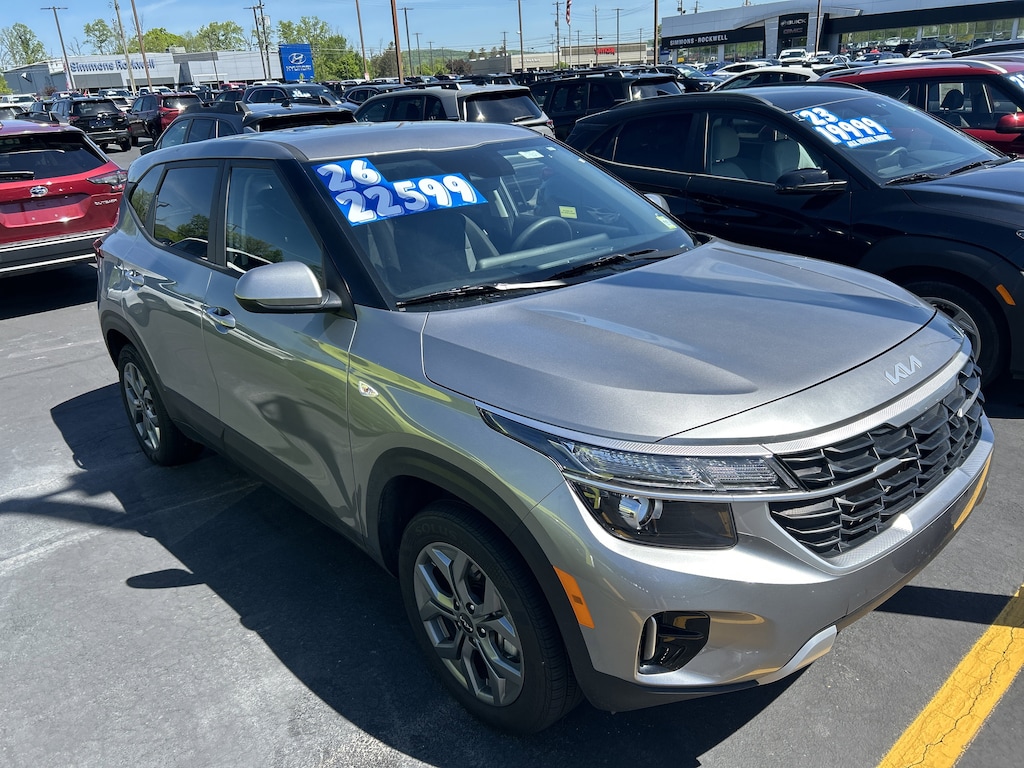 Used 2026 Kia Seltos LX LX AWD