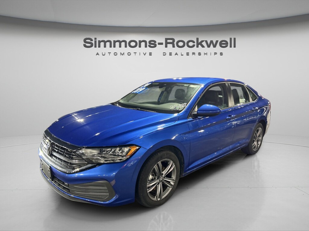 Used 2024 Volkswagen Jetta SE SE Auto