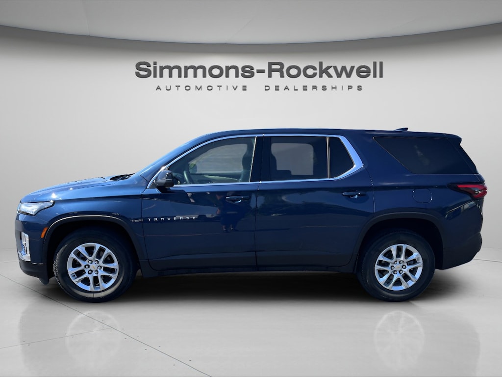 Used 2023 Chevrolet Traverse LS AWD LS w/1LS