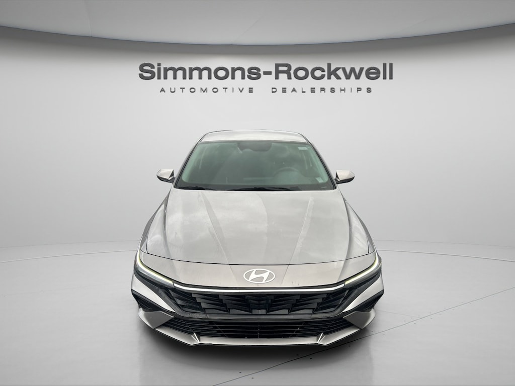 Used 2024 Hyundai Elantra SEL SEL IVT