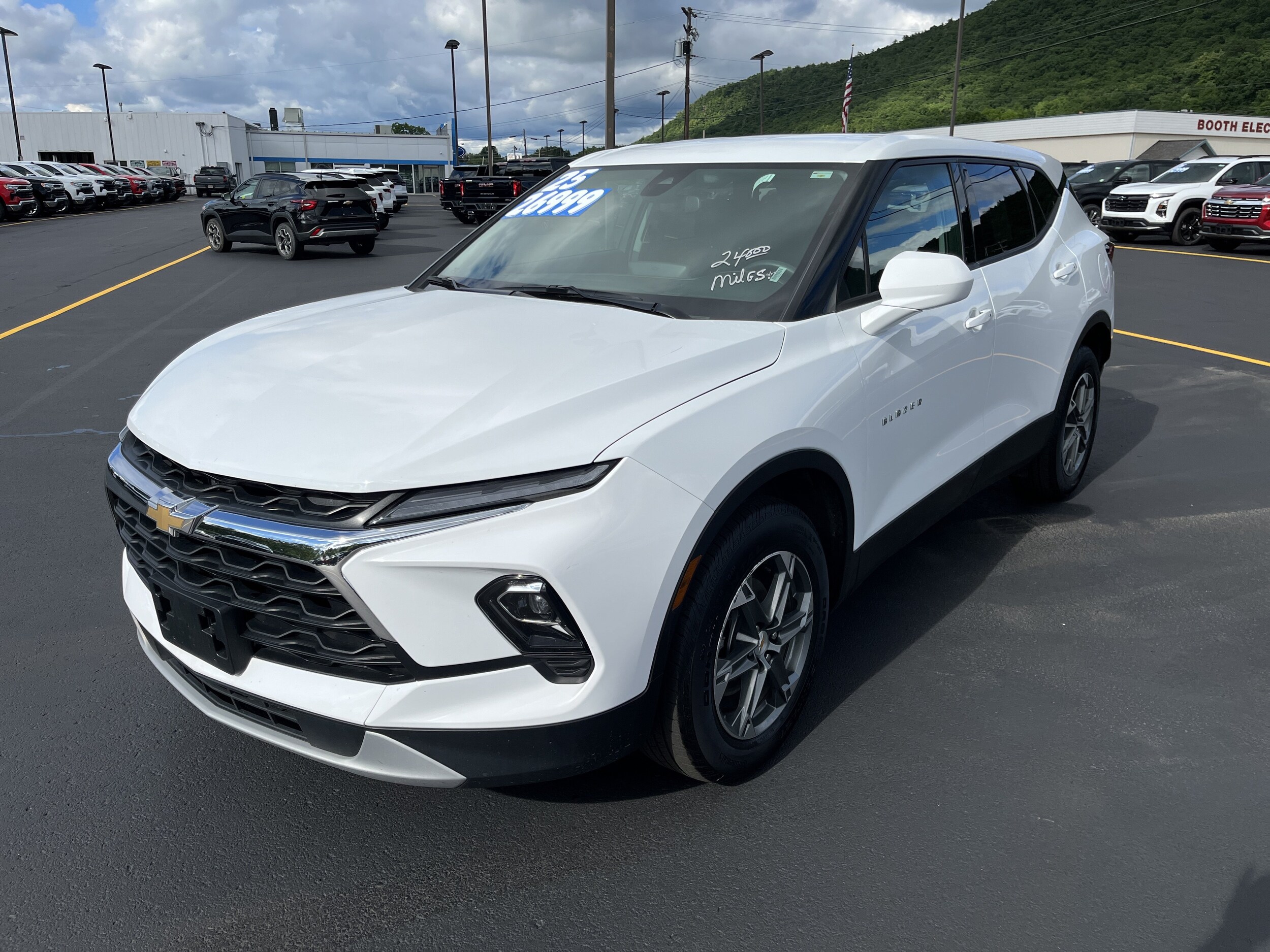 2025 Chevrolet Blazer LT