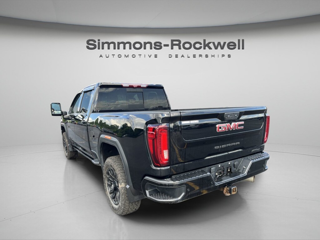 Used 2023 GMC Sierra 2500HD AT4 4WD Crew Cab 159 AT4