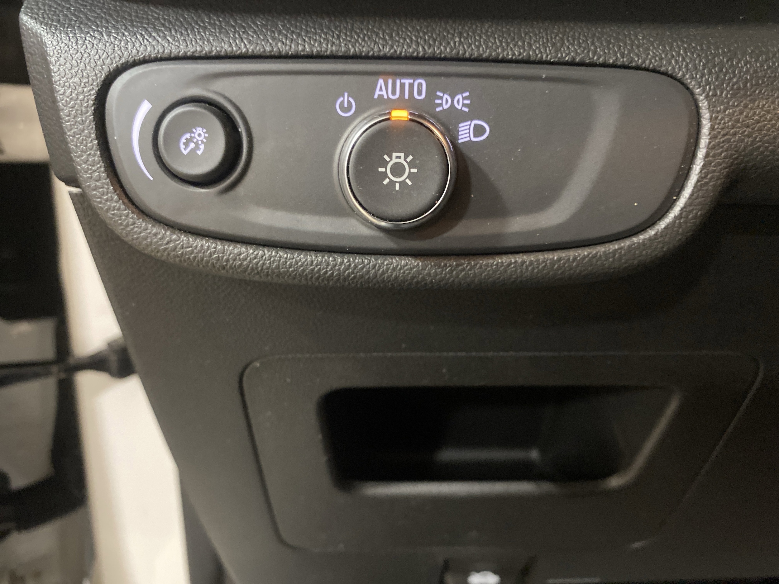 2023 Chevrolet TrailBlazer LS - Photo 20