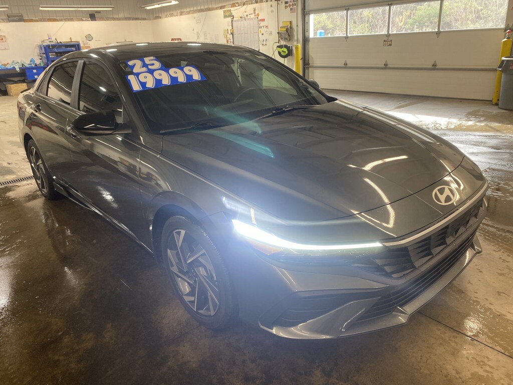 Used 2025 Hyundai Elantra SEL Sport SEL Sport IVT