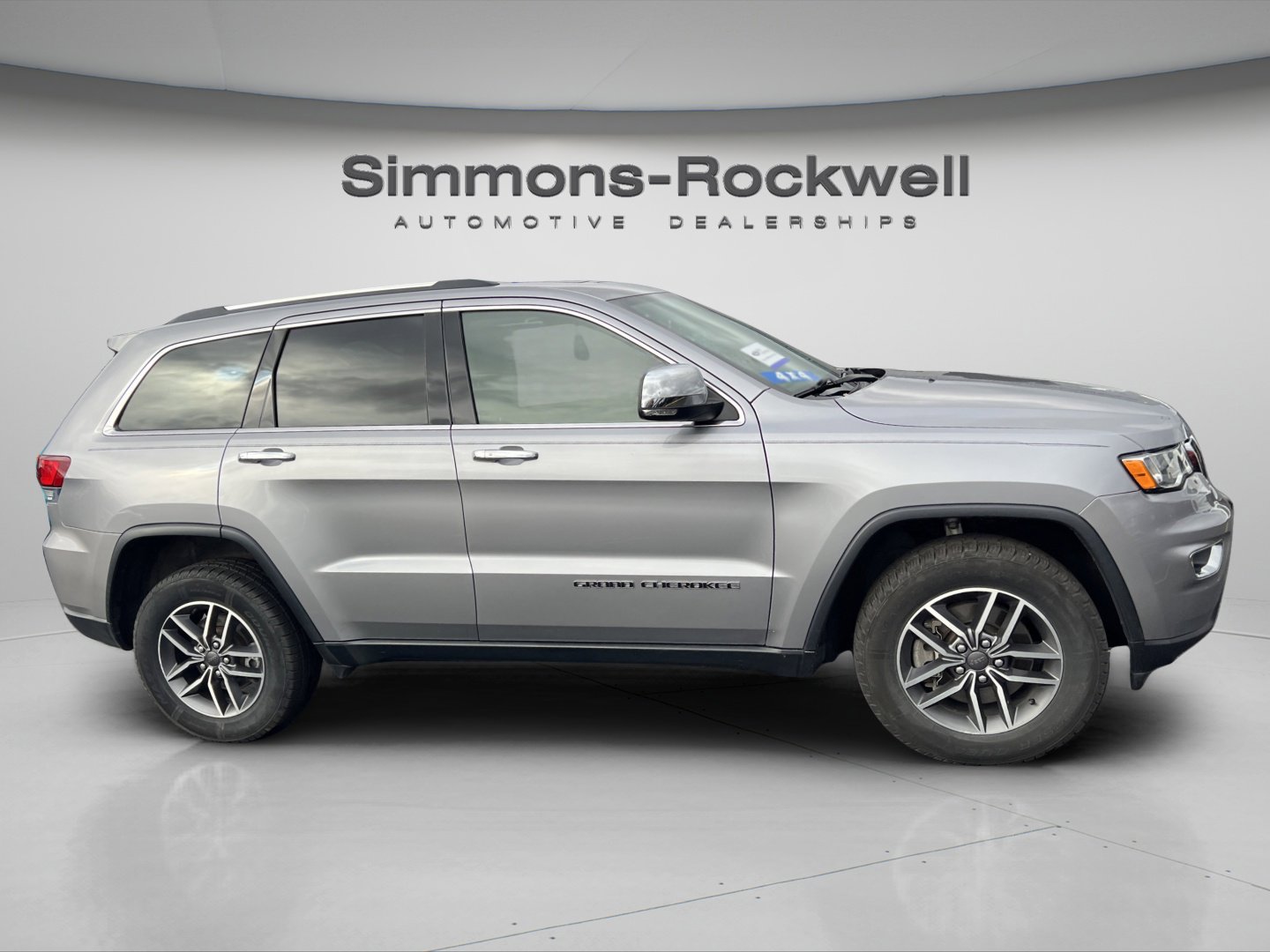 2021 Jeep Grand Cherokee Limited photo 3