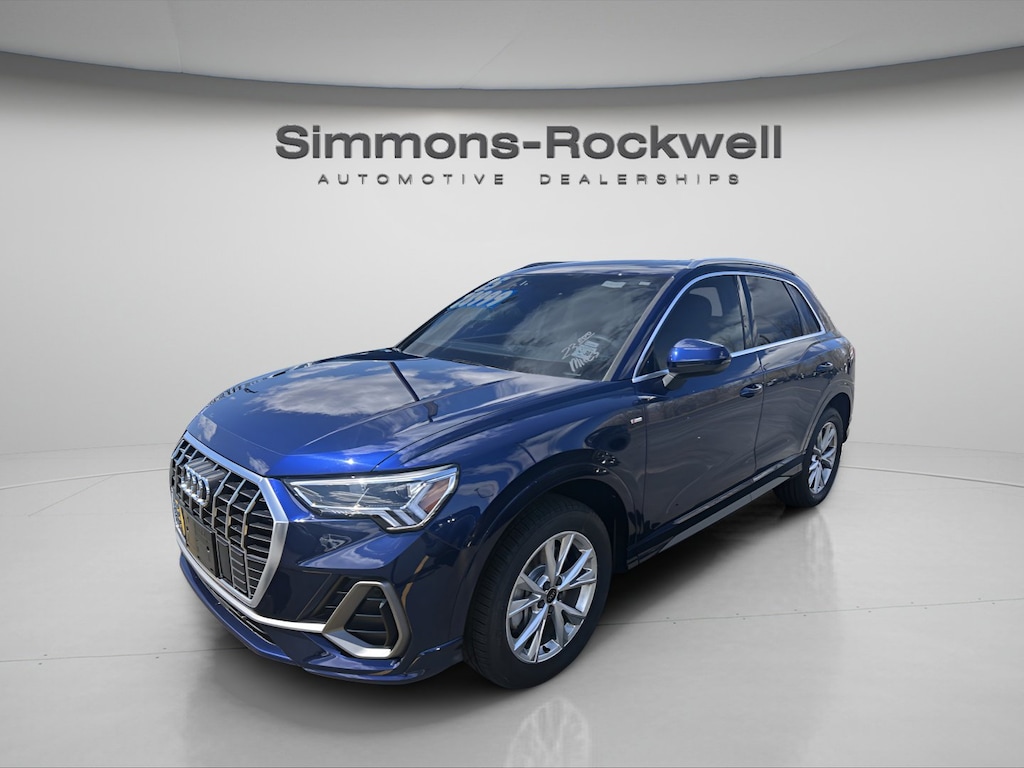 Used 2025 Audi Q3 S line Premium S line Premium 45 TFSI quattro