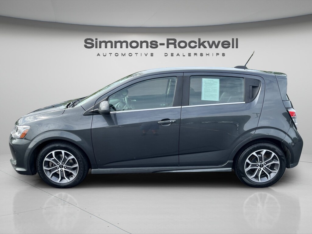 Certified 2020 Chevrolet Sonic LT HB LT w/1SD