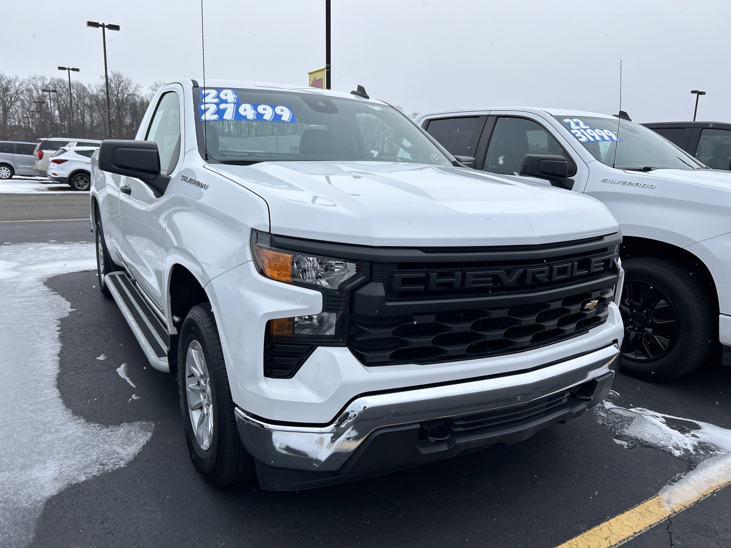 2024 Chevrolet Silverado 1500 Work Truck's photo